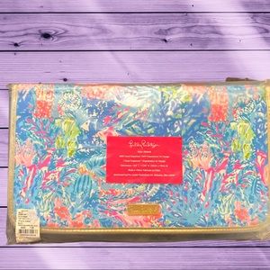 Lilly Pulitzer cosmetic bag /travel bag new